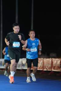 BIB: 42298, 41845
                            <button type="button" onclick="openModal(19755145)" class="btn btn-primary btn-sm float-right btn-popup" data-toggle="modal" data-target=".modal-high-quality">
                        <i class="fas fa-shopping-cart"></i> Add to Cart
                    </button>
                                            <button type="button" onclick="isThisMe(19755145, true)" class="btn btn-success btn-sm float-right btn-popup btn-isme hidden" data-toggle="tooltip" data-placement="bottom" title="นี่คือรูปของคุณใช่ไหม คลิกที่นี่เพื่อเอาเข้าอัลบั้ม">
                        <i class="fas fa-plus"></i> Add to album
                    </button>
                    <button type="button" onclick="isThisMe(19755145, false)" class="btn btn-warning btn-sm float-right btn-popup btn-isnotme hidden">
                        <i class="fas fa-ban"></i> Remove from album
                    </button>